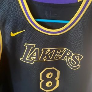 Kobe Bryant 8/24 jersey